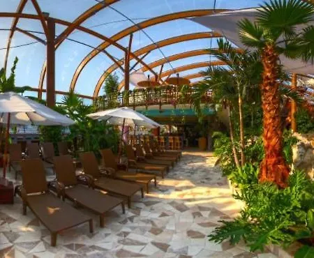 Tatralandia Apartment *